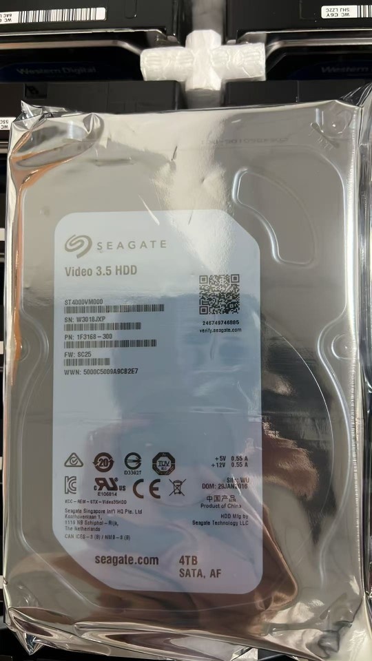 4TB Internal Mechanical Hard Drive ST4000VM000 3.5-Inch SATA