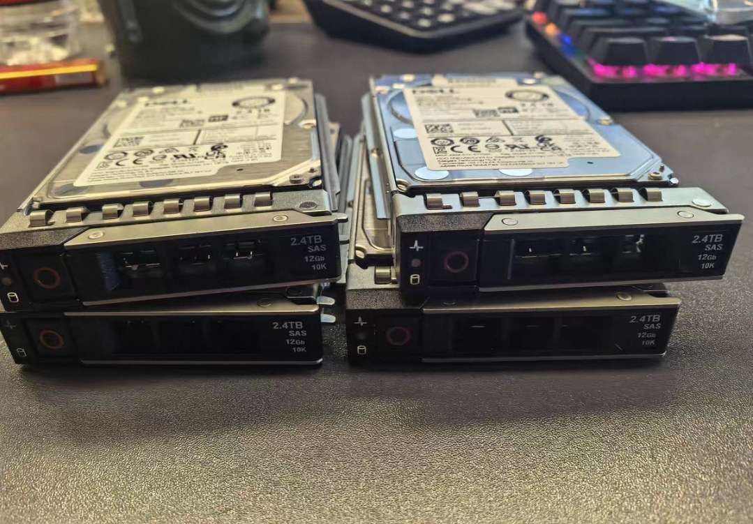 Dell AL15SEB24EQY 0F9NWJ 2.4TB 2.5-inch 10K 12Gb SAS Server Hard Drive